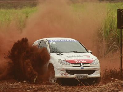 Fleck e César Valandro buscam recuperação na Copa Peugeot