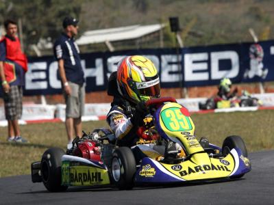 Aizza inicia a preparação para a Copa Brasil de Kart