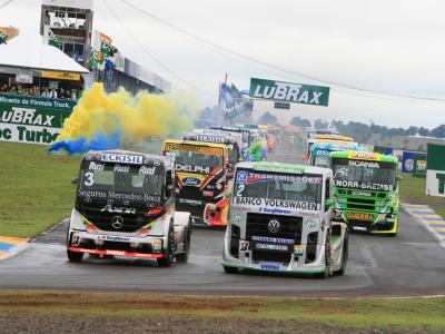 Decisão da Fórmula Truck fica para Brasília