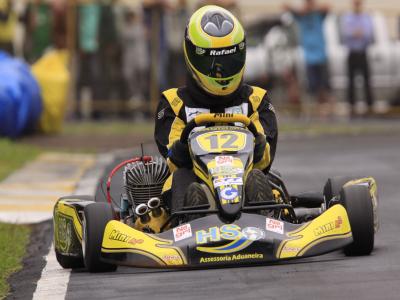 Guarapuava terá domingo etapa decisiva da Copa Paraná de Kart