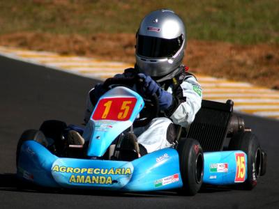 Paraná faz três poles no Sul-brasileiro de Kart em Pato Branco