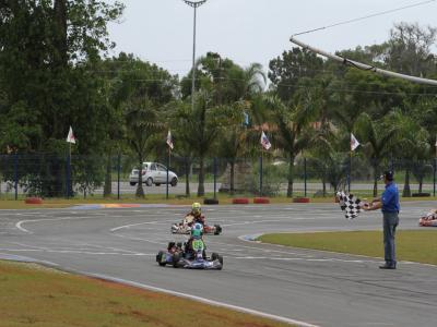 Nova vitória de São Paulo na Copa das Federações de Kart