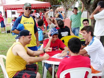 Atividades de Verão reúne 90 sócios do Comercial no 1º dia