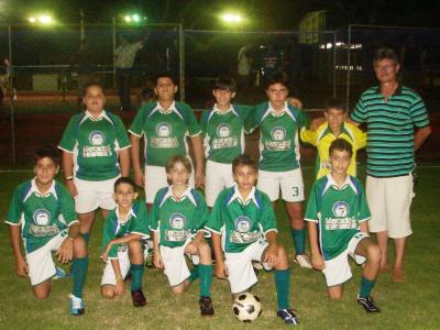 Mercado & Cia fatura 1º turno do Sub-13 no Clube Comercial