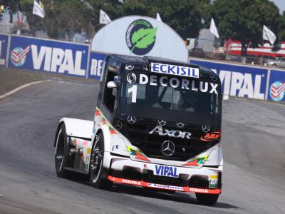 Motor tira o 2º lugar de Cirino em Goiânia