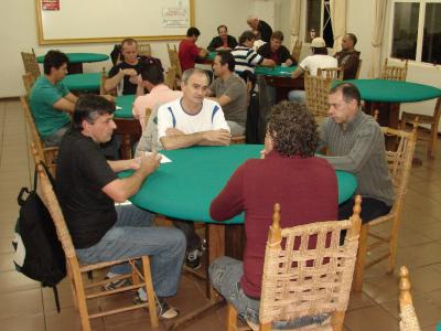 Torneio de Truco agita o final de semana no Comercial