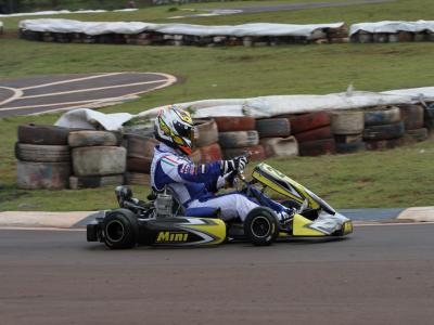 Francisco Beltrão sedia a 2ª etapa da Copa Paraná de Kart