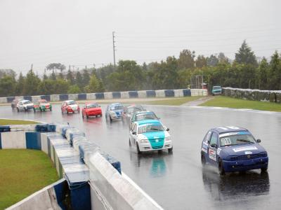 Copa Pinhais começa com muita chuva