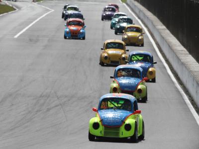 Londrina abre o Brasileiro de F-1600