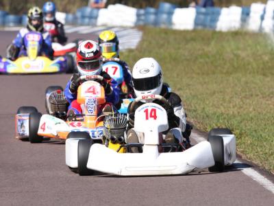 Cascavelenses dominam a 3ª etapa da Copa Paraná de Kart