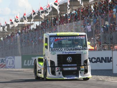 Giaffone vence a segunda consecutiva na Fórmula Truck