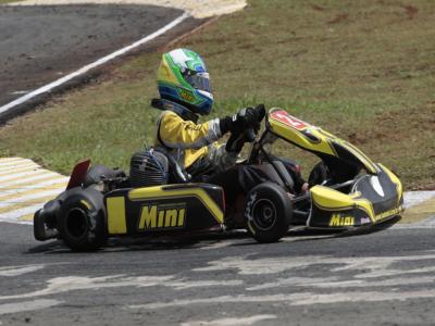 Domingo de nove vitórias para a kart Mini na Copa Centro-Oeste