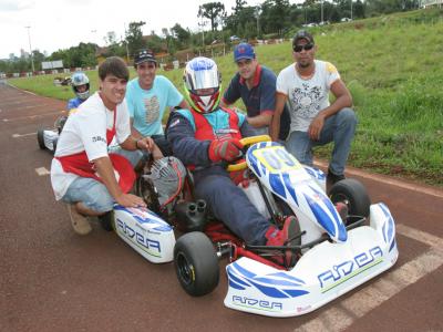 Paranaense é 3º no Campeonato Paraguaio de Kart