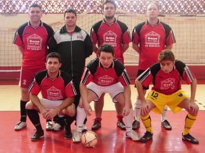 Futsal aquece tarde de sábado no Comercial