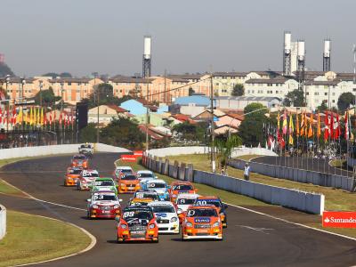 Cacá e Khodair voltam a mandar no Trofeo Linea