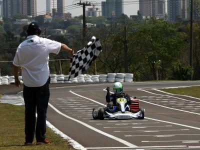 Zaffari conquista o 2º título de Cascavel no Paranaense de Kart