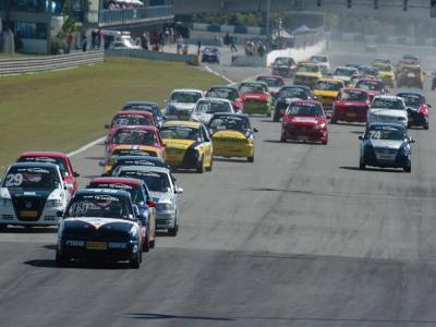 Curitiba realiza 4ª etapa da Copa Turismo Show domingo