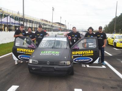 Encontro de campeões marca a abertura do Paranaense de Marcas