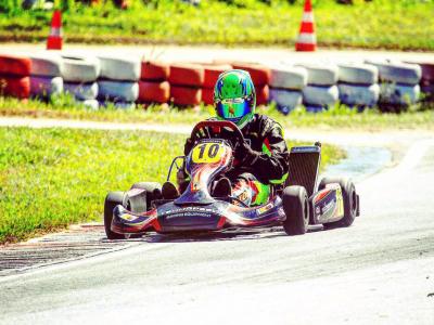 Paulo Neto corre para ser campeão de kart em Minas neste sábado