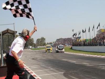 Geraldo Piquet vence a F-Truck em Buenos Aires