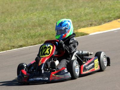 Final da Copa Pinhais de Kart será amanhã no Raceland