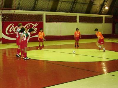 Comercial inicia Sub-09 em Interno de Futsal