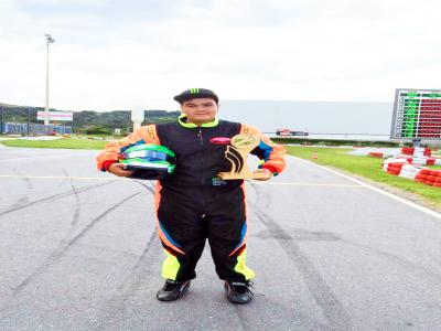 Paulo Neto vence a 2ª etapa do Mineiro de Kart no RBC Racing