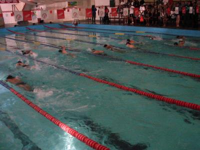 Triathlon Cascavel movimenta o domingo no Clube Comercial