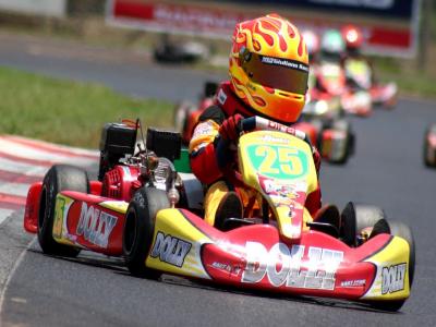 Giuliano Raucci é o terceiro da Cadete na Copa Brasil de Kart