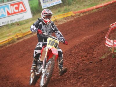 Dois pilotos de Toledo podem ser campeões estaduais de motocross