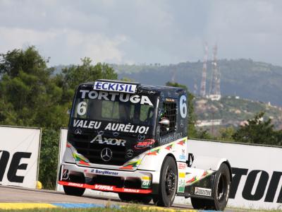 Treinos da F-Truck começam com duelo de Cirino e Roberval