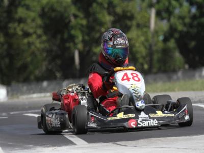 Cearenses largam na primeira fila da categoria Super F-4