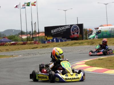 Aizza inicia a preparação para o Brasileiro de Kart