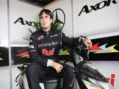 Piquet quer o título da F-Truck	com pole e 3ª vitória em Brasília