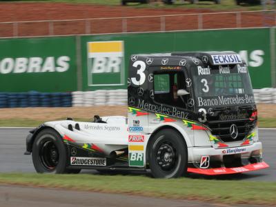 Piquet quer iniciar a temporada de F-Truck no embalo de 2006