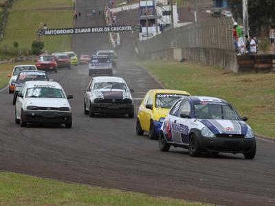 Faust vence a etapa de abertura do Metropolitano de Cascavel