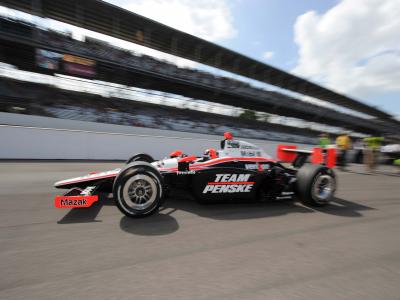 Helio Castroneves lutará domingo pela 4ª vitória em Indianápolis