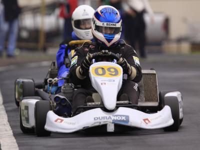 Paranaense de Kart começa equilibrado