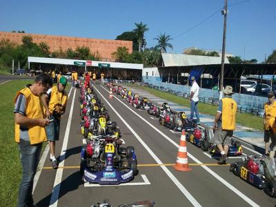 Paranaense Light de Kart prossegue amanhã