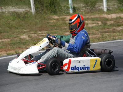 Paranaense dá espetáculo no Kartódromo dos Ingleses