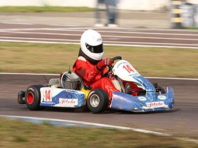 Freios atrapalham Zandavalli na abertura do Paranaense de Kart