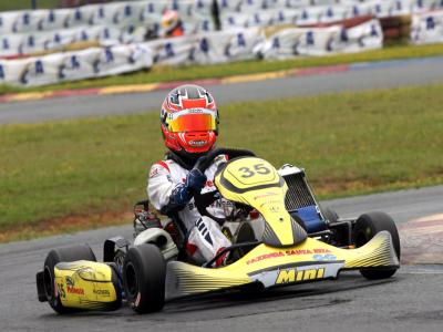 Stefano Marins conquista primeira pole position para Santa Catarina