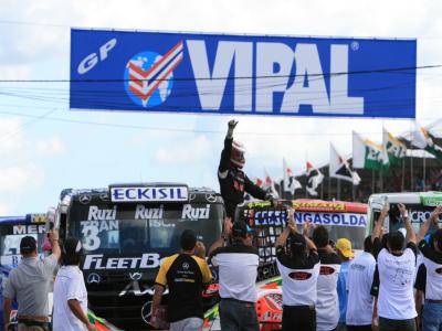 Temporada da Fórmula Truck chega a metade