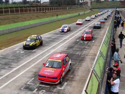 Metropolitano de Curitiba tem muita disputa em Cascavel