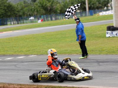 Gurgacz será o pole position da Júnior na Copa das Federações