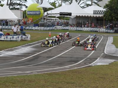 Equipes começam a chegar a Serra para o Brasileiro de Kart