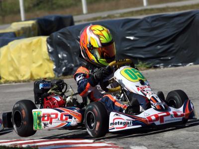 Aizza disputa o Gaúcho de Kart