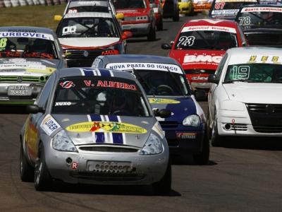 Paraná terá seis campeonatos de Velocidade no Asfalto