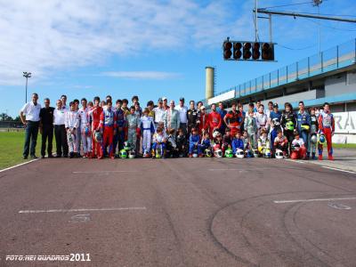 Sul-brasileiro de Kart começa com 8 paranaenses na liderança