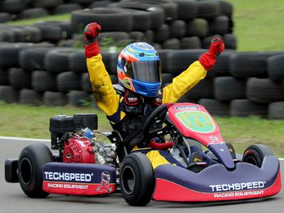 Paranaenses dominam o Sul-brasileiro de Kart